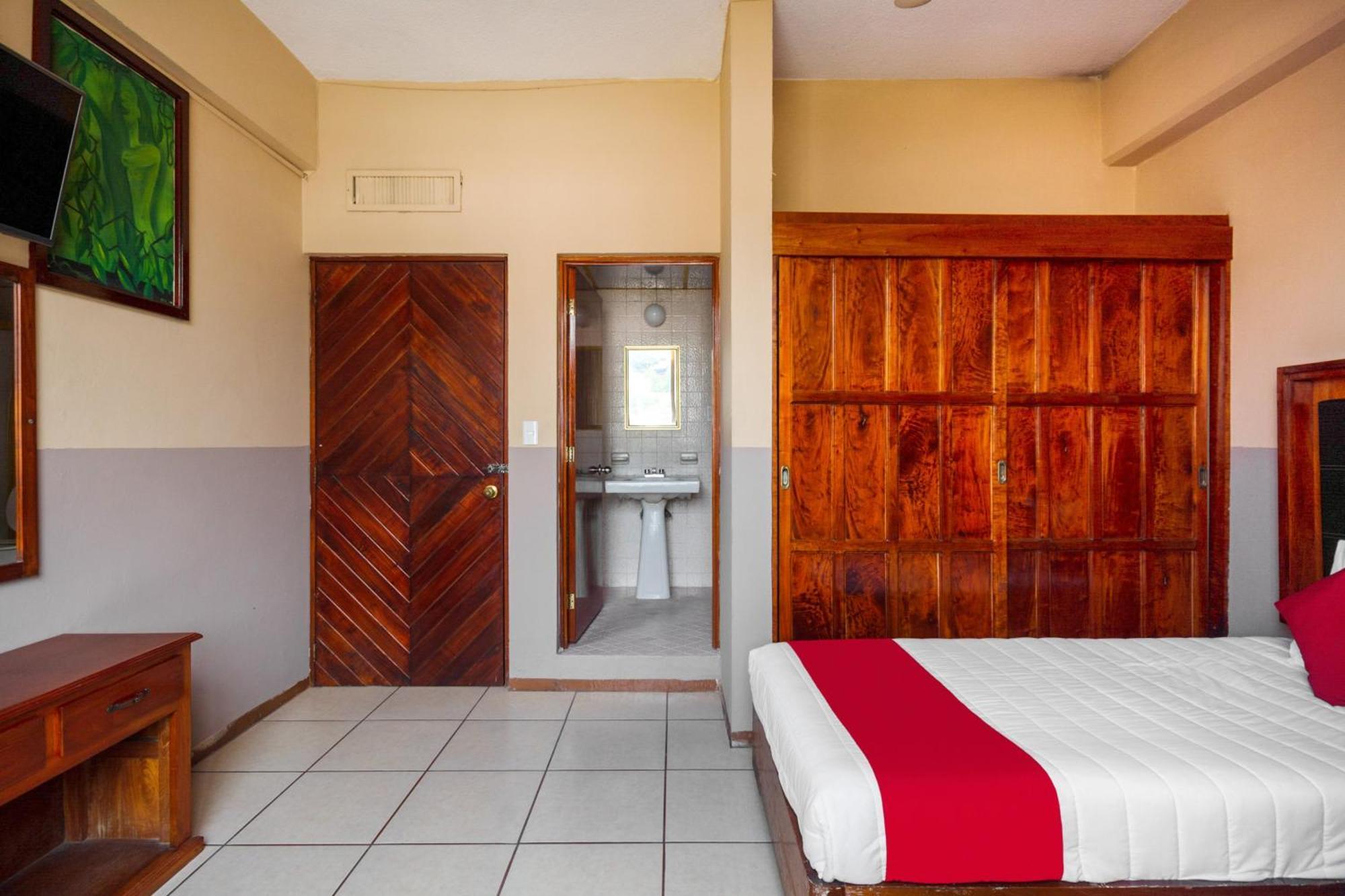 Oyo Hotel Totonacapan, Papantla Exteriör bild