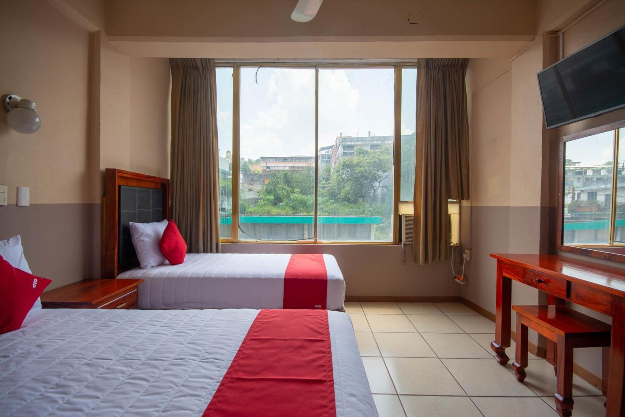 Oyo Hotel Totonacapan, Papantla Exteriör bild
